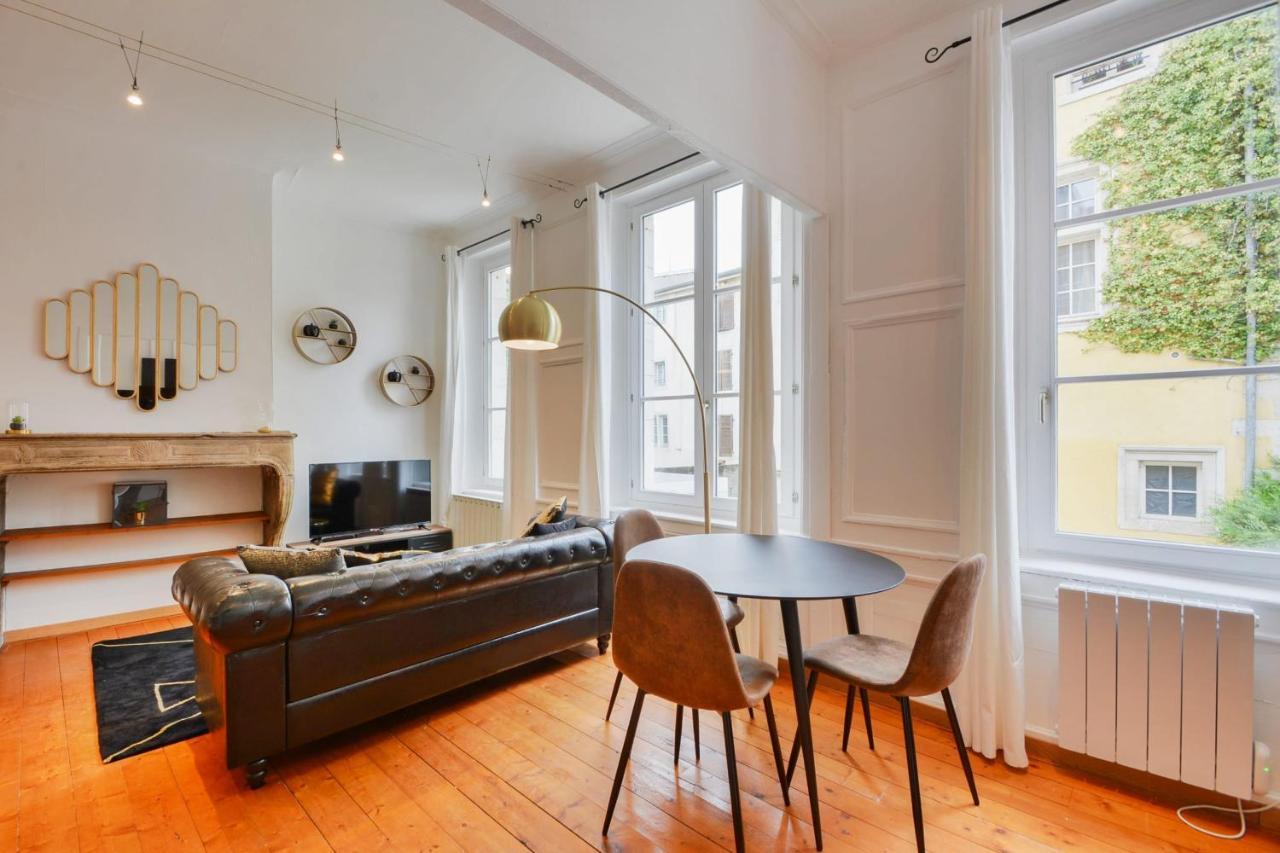 Guestready - Amazing Apartment In The City Centre น็องซี ภายนอก รูปภาพ